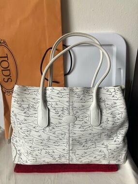 Tod’s White Black Waterskiing Leather Print Large Bag Purse Tote Made In Italy
